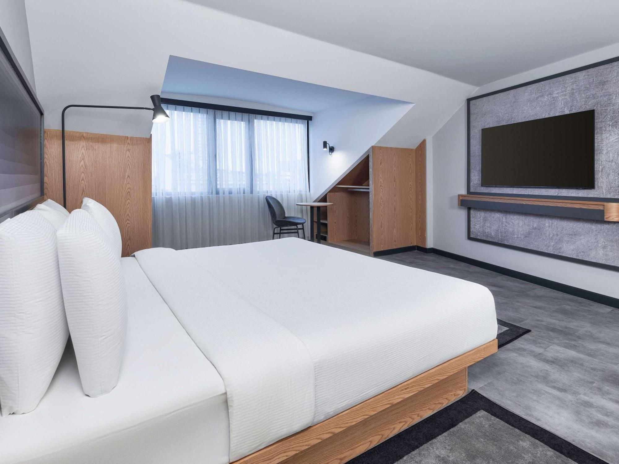 Ibis Istanbul Sisli Hotel Exterior photo